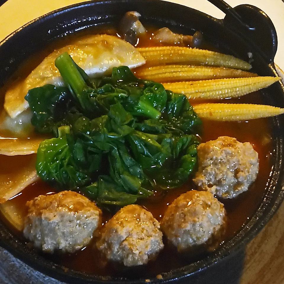 辛味のある鍋料理